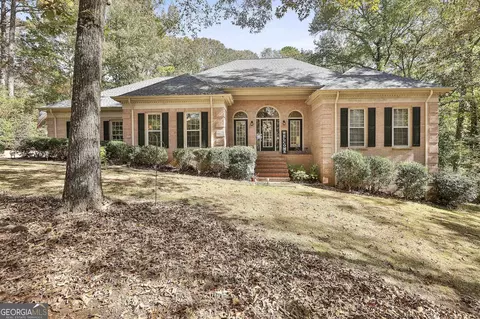 130 Taylor Len Dr, Lagrange, GA 30240