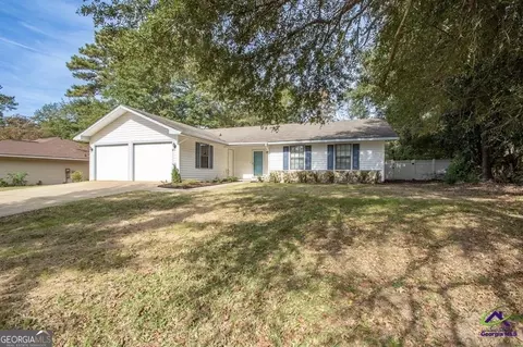117 Devonshire Rd, Warner Robins, GA 31088 photo 2
