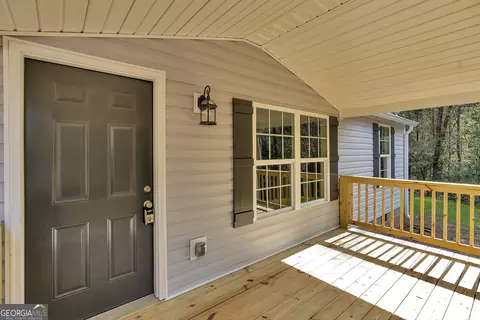 833 Shepard Rd, Carnesville, GA 30521 photo 5