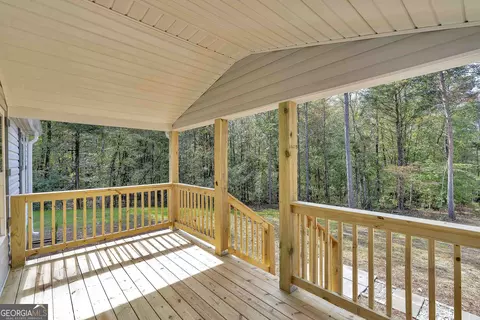 833 Shepard Rd, Carnesville, GA 30521 photo 6