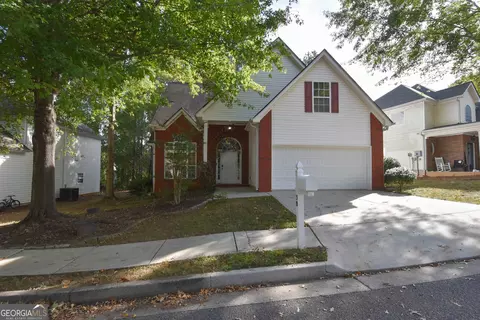 30 Harpers Farm Dr, Newnan, GA 30263