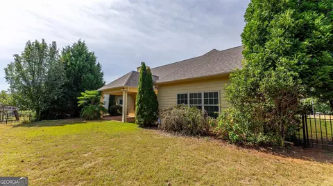 310 Perimeter Dr, Lagrange, GA 30241 photo 9