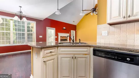 310 Perimeter Dr, Lagrange, GA 30241 photo 28
