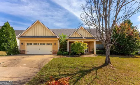 310 Perimeter Dr, Lagrange, GA 30241 photo 1