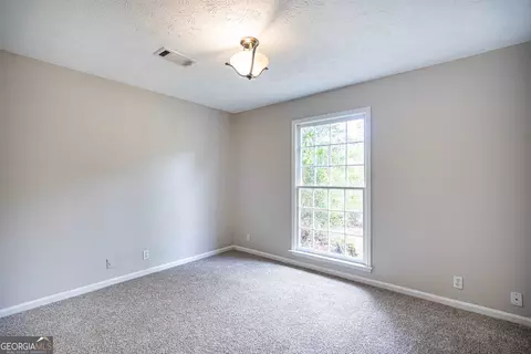 203 Avondale Dr, Lagrange, GA 30241 photo 11