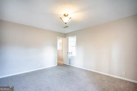 203 Avondale Dr, Lagrange, GA 30241 photo 9