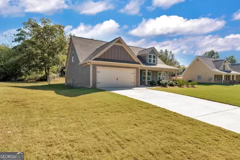 84 Manor Mill Way, Commerce, GA 30529 photo 2