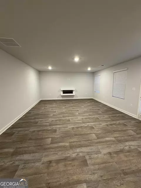 1167 Bluecoat Cir #9, Hampton, GA 30228 photo 5