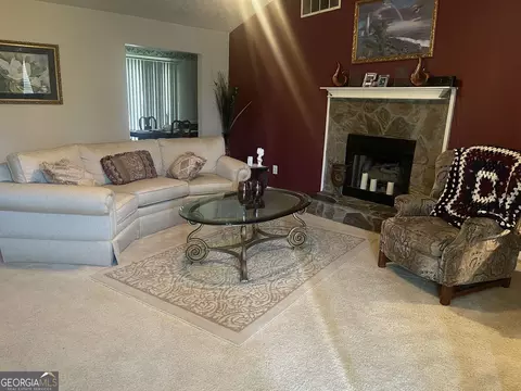 171 Greenleaf Dr, Hampton, GA 30228 photo 2