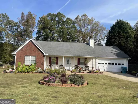171 Greenleaf Dr, Hampton, GA 30228