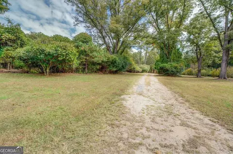 1368 Halls Bridge Rd, Jackson, GA 30233 photo 45