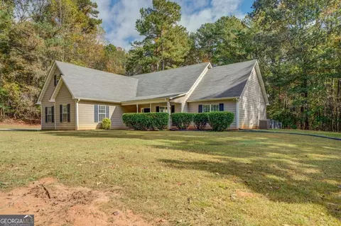 1368 Halls Bridge Rd, Jackson, GA 30233 photo 5