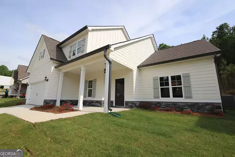 121 Celebration Blvd, Lagrange, GA 30241