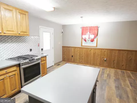 200 Robin Rd, Covington, GA 30016 photo 11