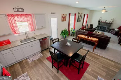 407 Splash Pointe, Temple, GA 30179 photo 13