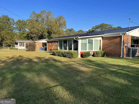 200 Hobbins Dr, Dublin, GA 31021 photo 6
