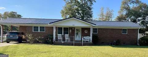200 Hobbins Dr, Dublin, GA 31021 photo 3