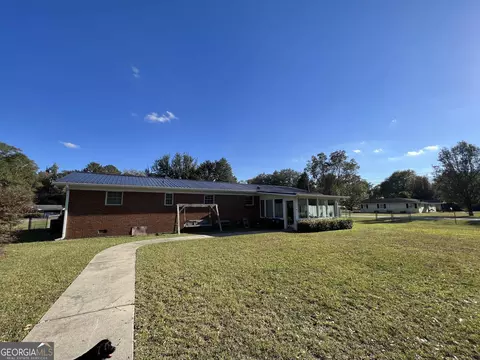 200 Hobbins Dr, Dublin, GA 31021 photo 8