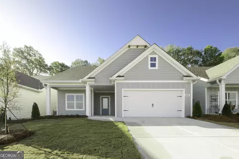 215 Farrell Creek Dr, Senoia, GA 30276