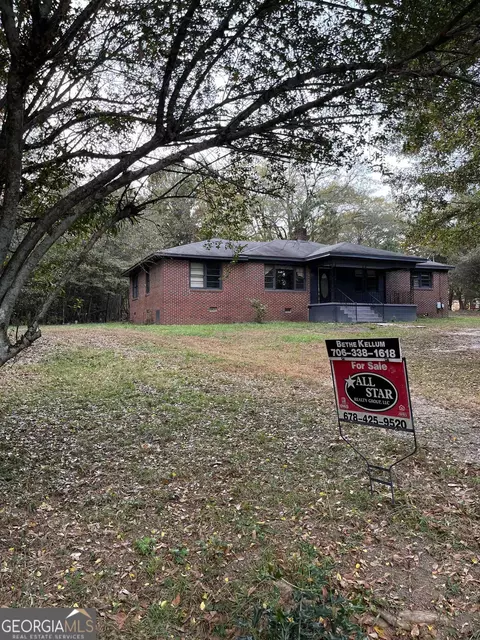 411 N 4th St, Colbert, GA 30628 photo 8