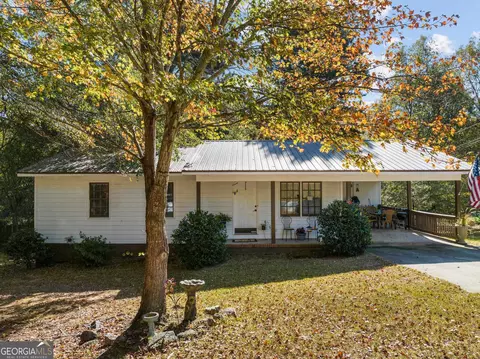 266 Rutledge Dr, Winder, GA 30680