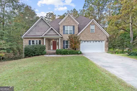247 Stone Brooke Dr, Gray, GA 31032
