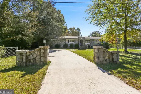 3945 Highway 81 W, Hampton, GA 30228 photo 2