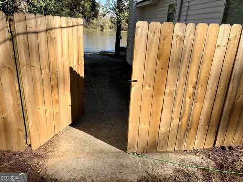 191 Cherokee Dr, Jackson, GA 30233 photo 5
