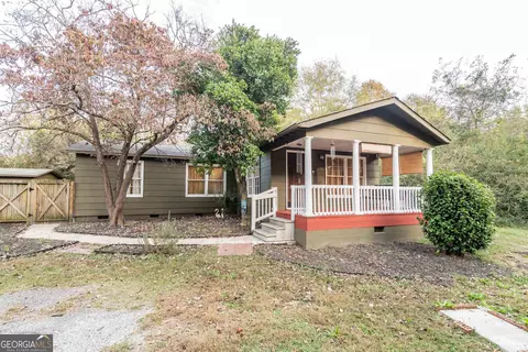 318 Felton Wood Rd, Byron, GA 31008