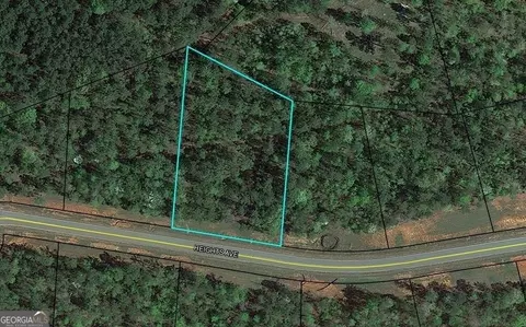 130 Heights Ave, Forsyth, GA 31029