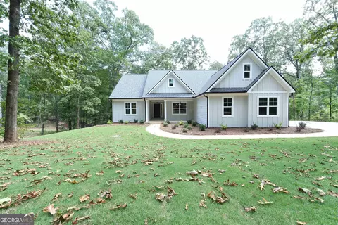 1005 Millard Farmer Rd, Newnan, GA 30263