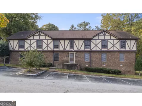 3191 Abbeywood Dr, Decatur, GA 30034