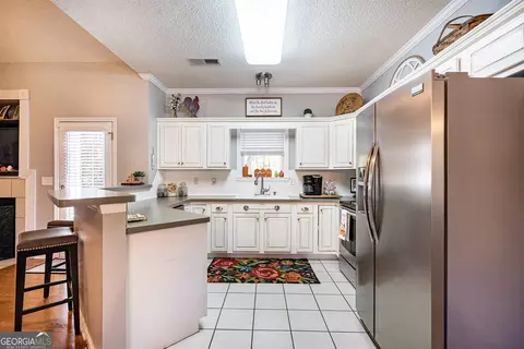 104 River Bend Ct, Lagrange, GA 30240 photo 8