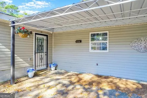 9 Robin Rd, Austell, GA 30168 photo 4