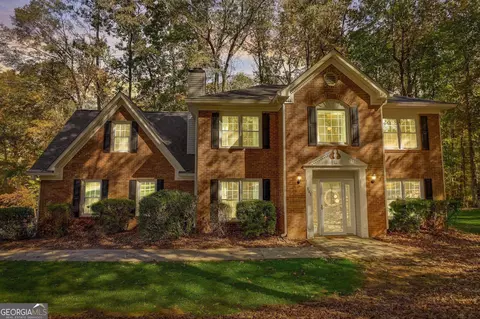 502 Pinegate Rd, Peachtree City, GA 30269