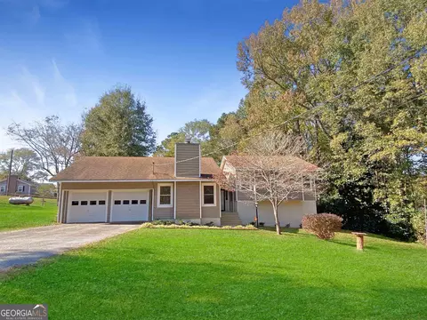 307 Sivell Rd, Lagrange, GA 30241 photo 2