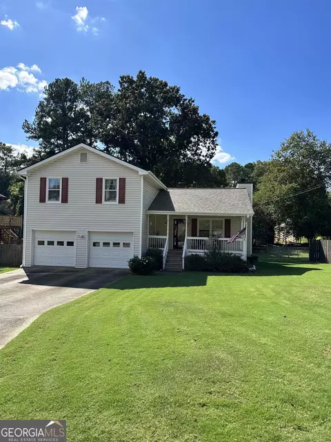 330 Roses Creek Dr, Lawrenceville, GA 30044