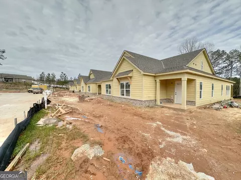1347 Mooty Bridge Rd, Lagrange, GA 30240