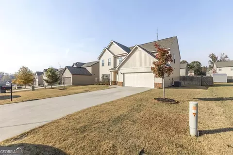 208 Longbridge Way, Perry, GA 31069 photo 2