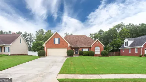 2007 Evergreen Dr SE, Conyers, GA 30013