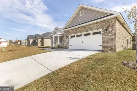 103 Lighterknot Trl, Perry, GA 31069 photo 4