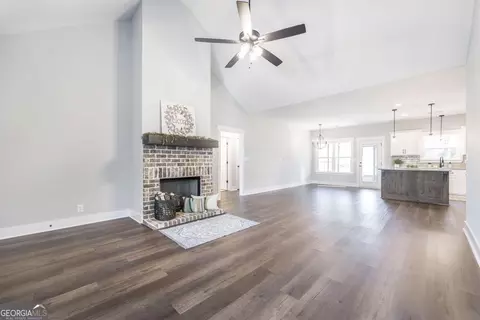 103 Lighterknot Trl, Perry, GA 31069 photo 9