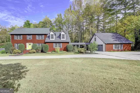 350 Ashland Trl, Tyrone, GA 30290