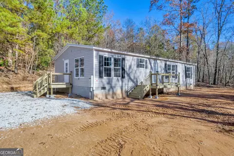 97 Vale Rd, Toccoa, GA 30577 photo 3