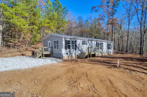 97 Vale Rd, Toccoa, GA 30577 photo 2