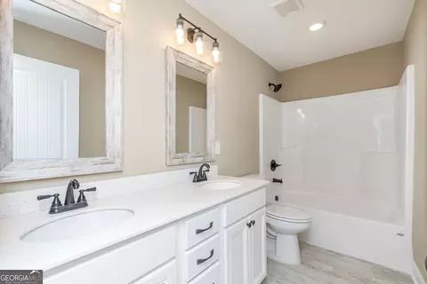 125 Red Tail Cir, Byron, GA 31008 photo 17