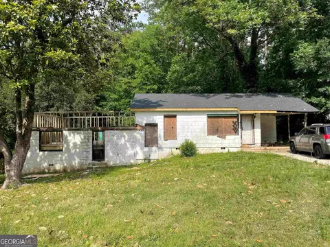 4880 Delano Rd, College Park, GA 30349