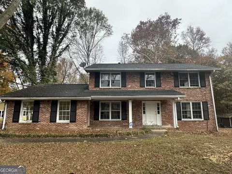 712 Anderson Dr, Jonesboro, GA 30236