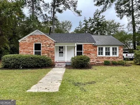 112 Jessie Ave, Reidsville, GA 30453
