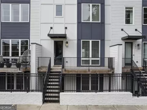 699 Banton Dr NW, Atlanta, GA 30318